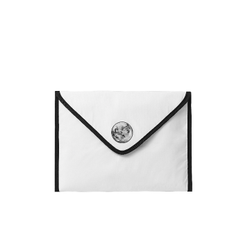 Factory wholesale customizable logo Nordic simple travel messenger bag portable simple storage bag